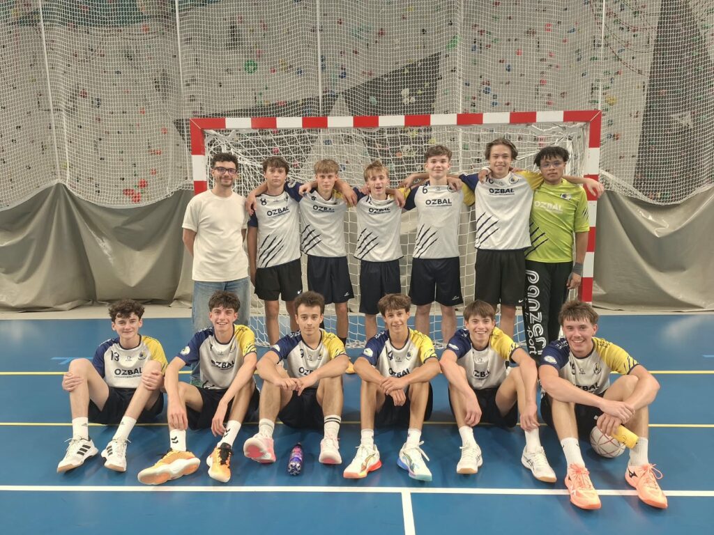 U19